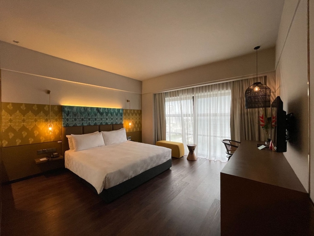 HERITAGE ROOM