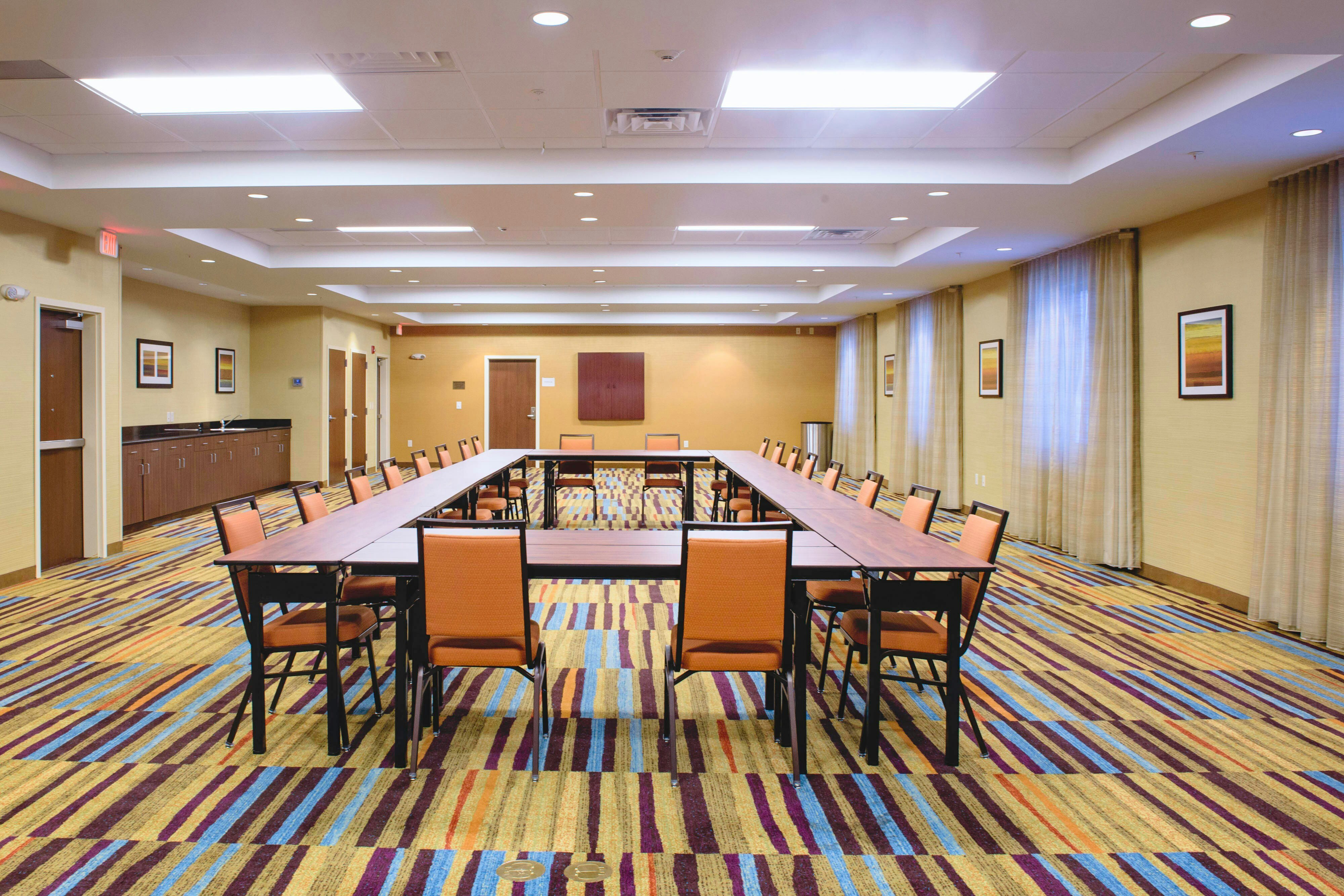 Fairfield Inn Suites Des Moines Urbandale 9/10