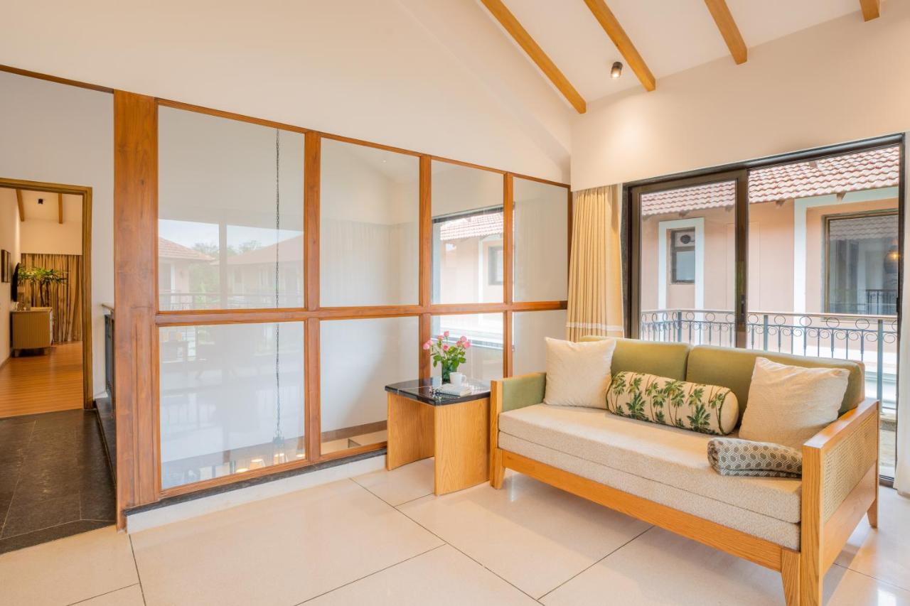 ELIVAAS Amado Villa Shai 4 BHK with Pvt Pool,Gazebo and Ent Lounge 45/60
