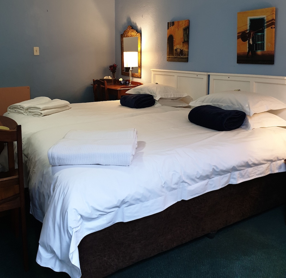 Springfontein Guest House 8/36