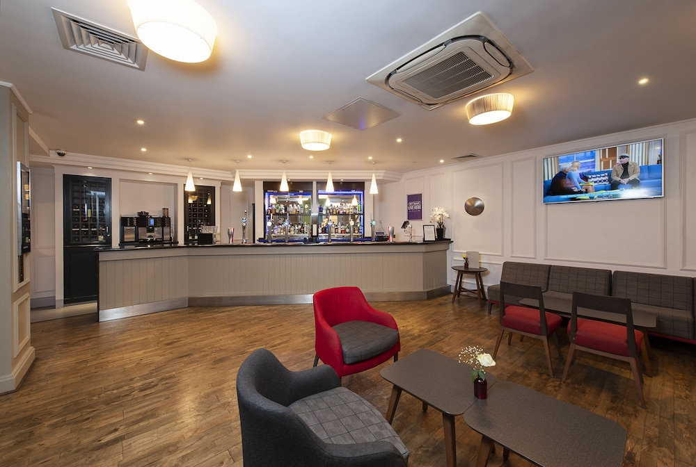 Mercure Telford Centre 5/69