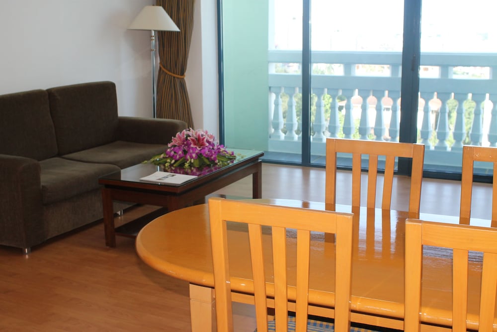 Daeha Hanoi Serviced Apartments 50/71