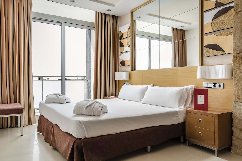Dorma Cunit Suites & SPA 18/60