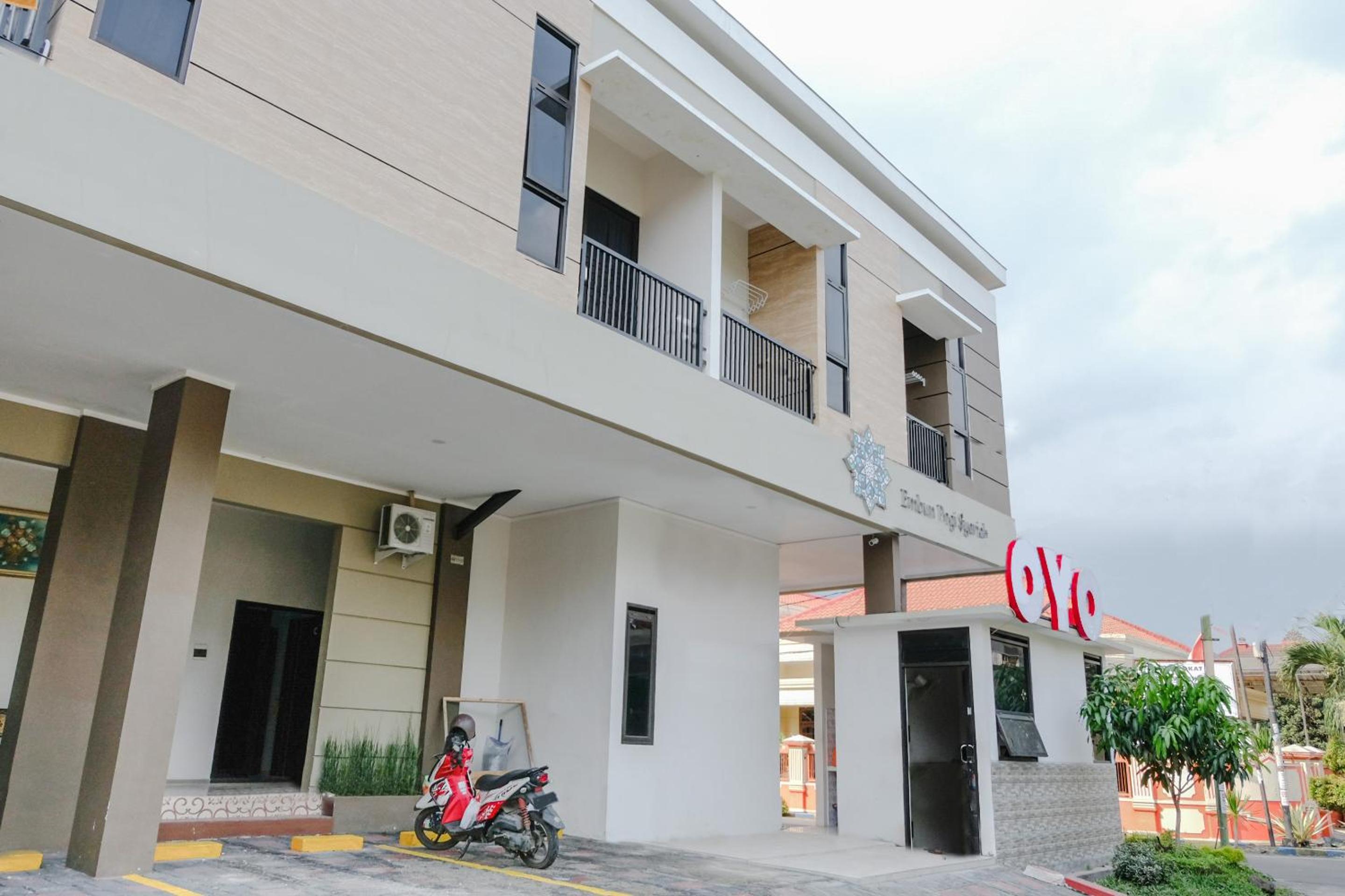 OYO 1038 Embun Pagi Syariah Residence 4/50