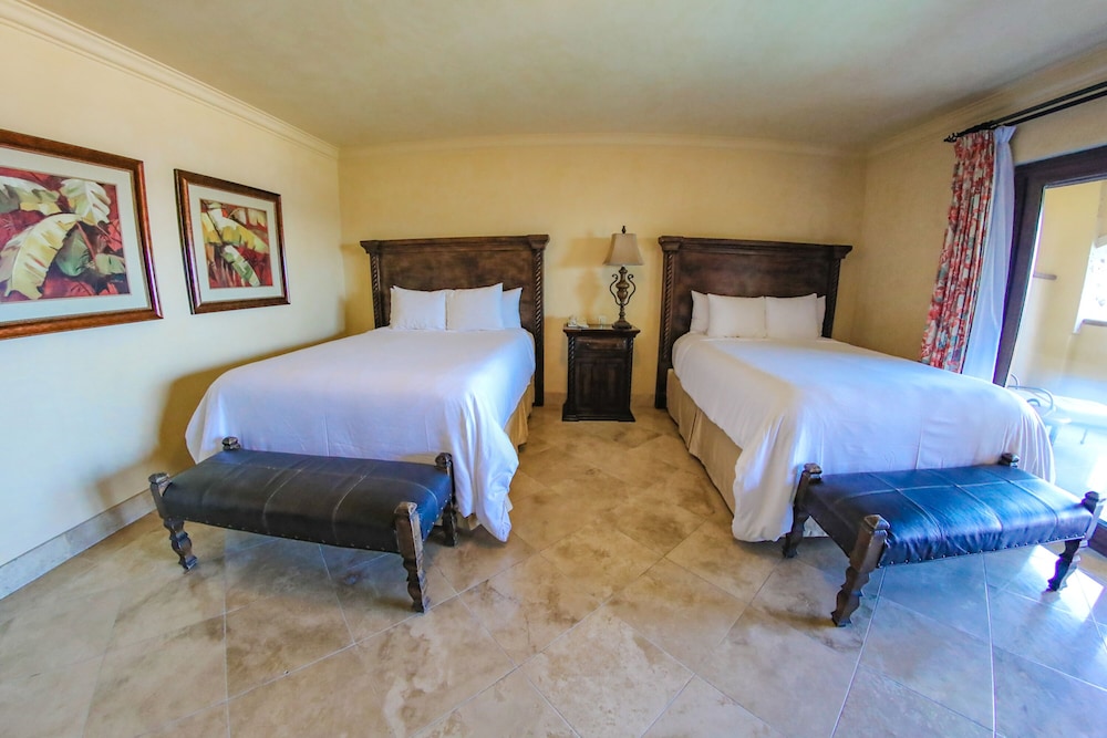 La Mision Loreto Hotel 11/75