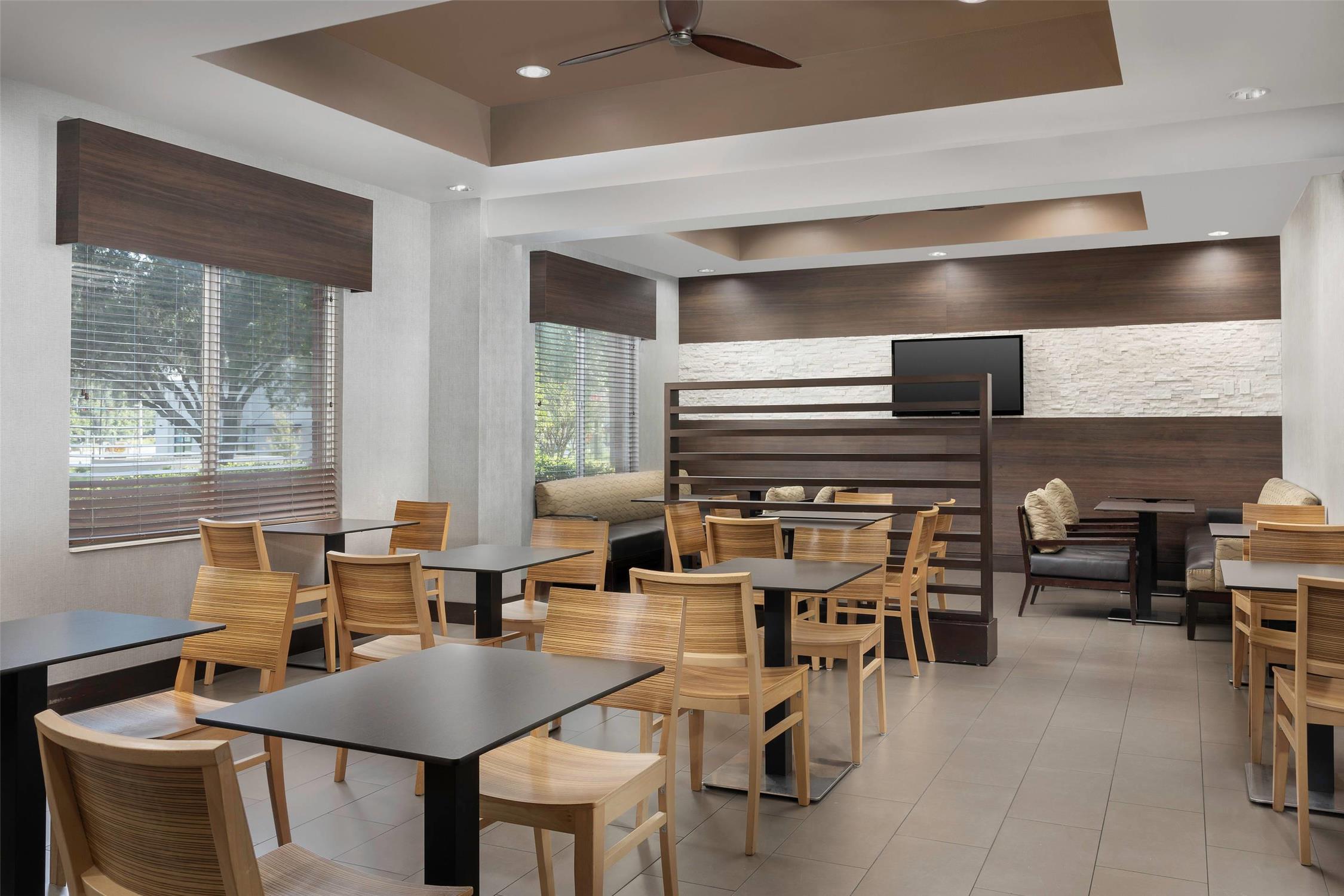 Country Inn & Suites By Radisson Gainesville FL 31/41