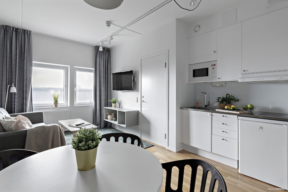Forenom Aparthotel Kista 32/42