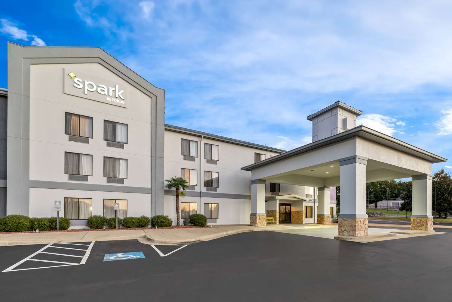 Spark by Hilton Tuscaloosa University 18/20