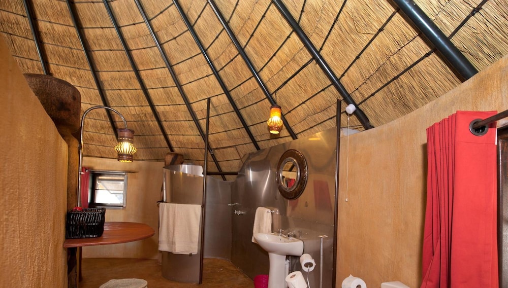 Ongula Village Homestead Lodge 8/50