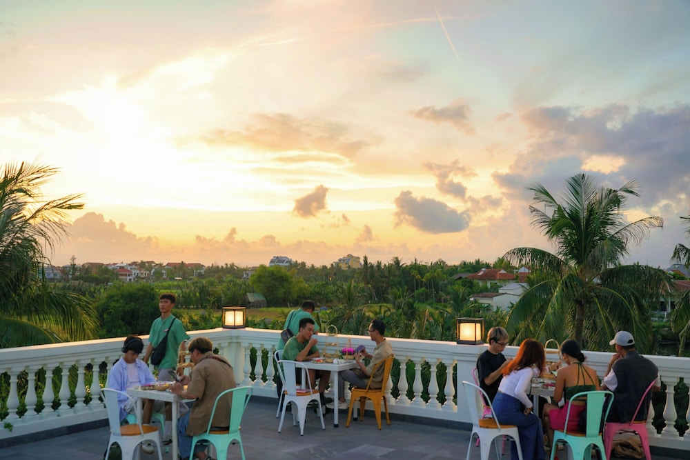 Moodhoian Riverside Resort & Spa 39/49