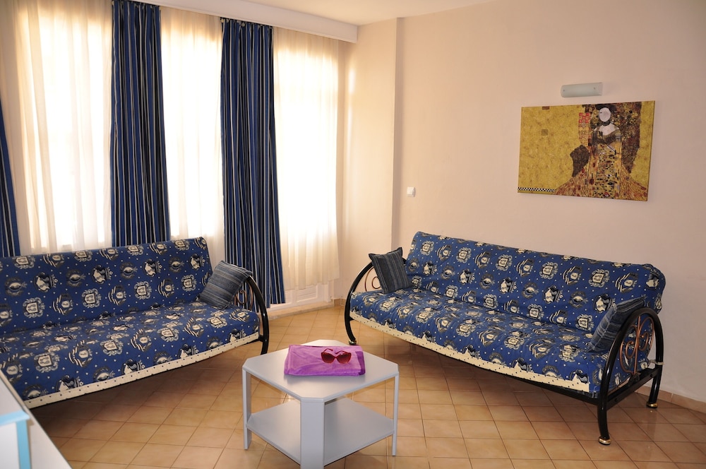Belle Ocean Apart Hotel 27/50