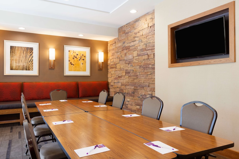 Hyatt Place Houston / The Woodlands 53/64
