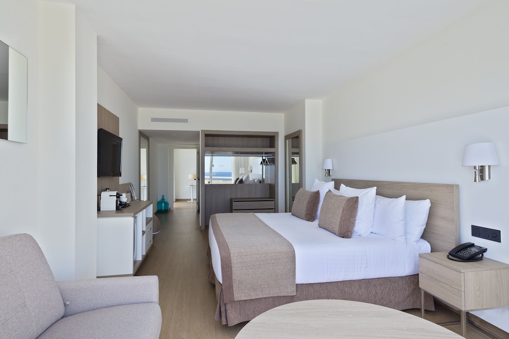 Melia Sitges 25/71