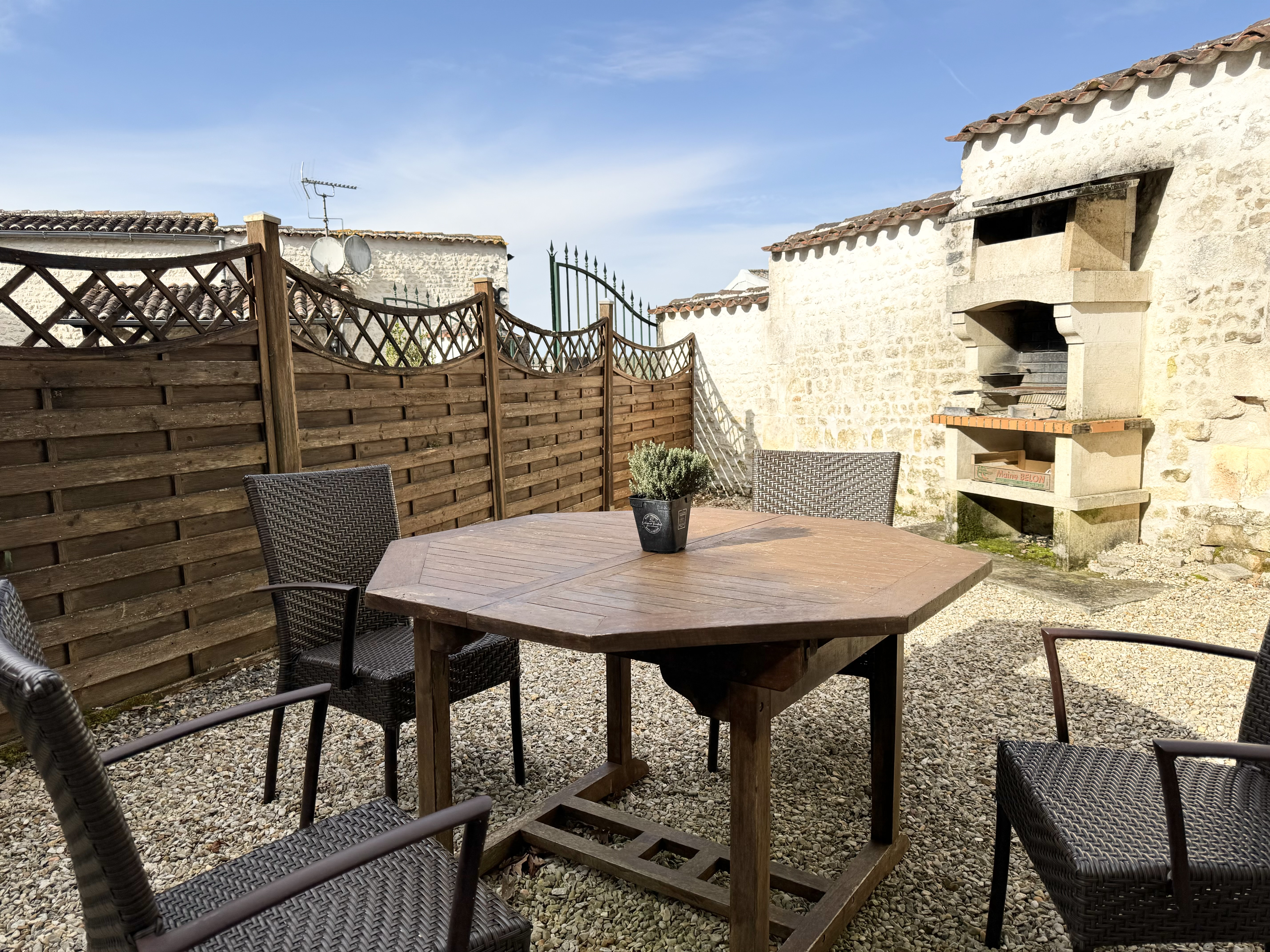 Relais De Saint Preuil 33/50