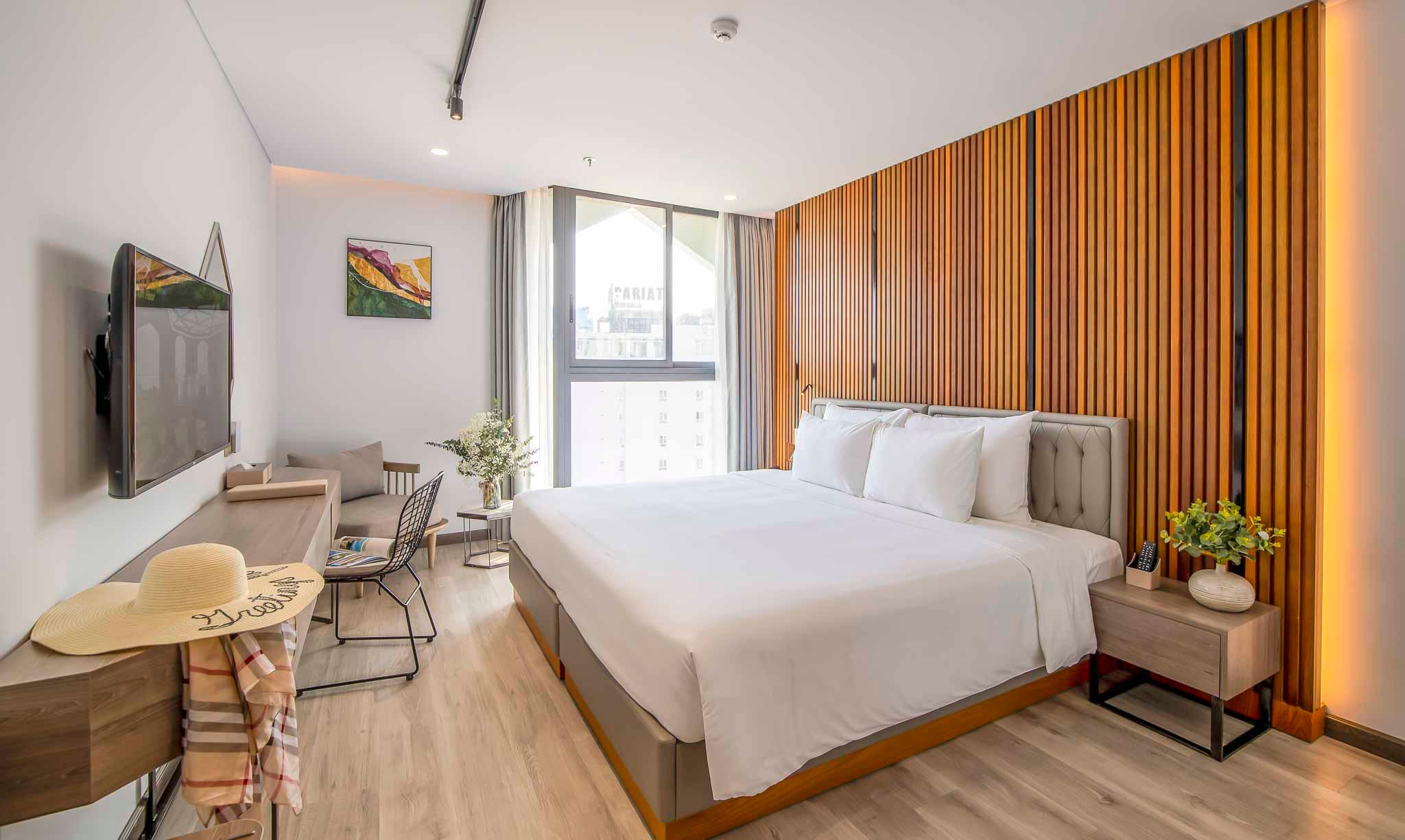Deluxe, Double Bed, Partial River View، HAIAN Riverfront Hotel 3/4