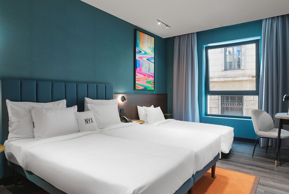 Deluxe Space Triple Room