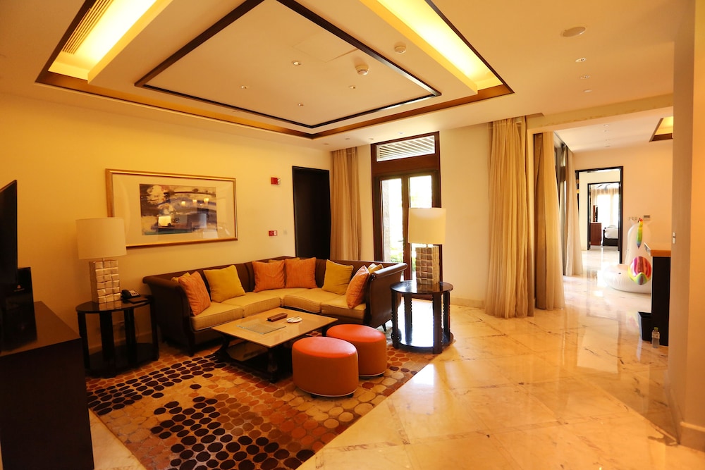 The St Regis Sanya Yalong Bay Resort 36/79