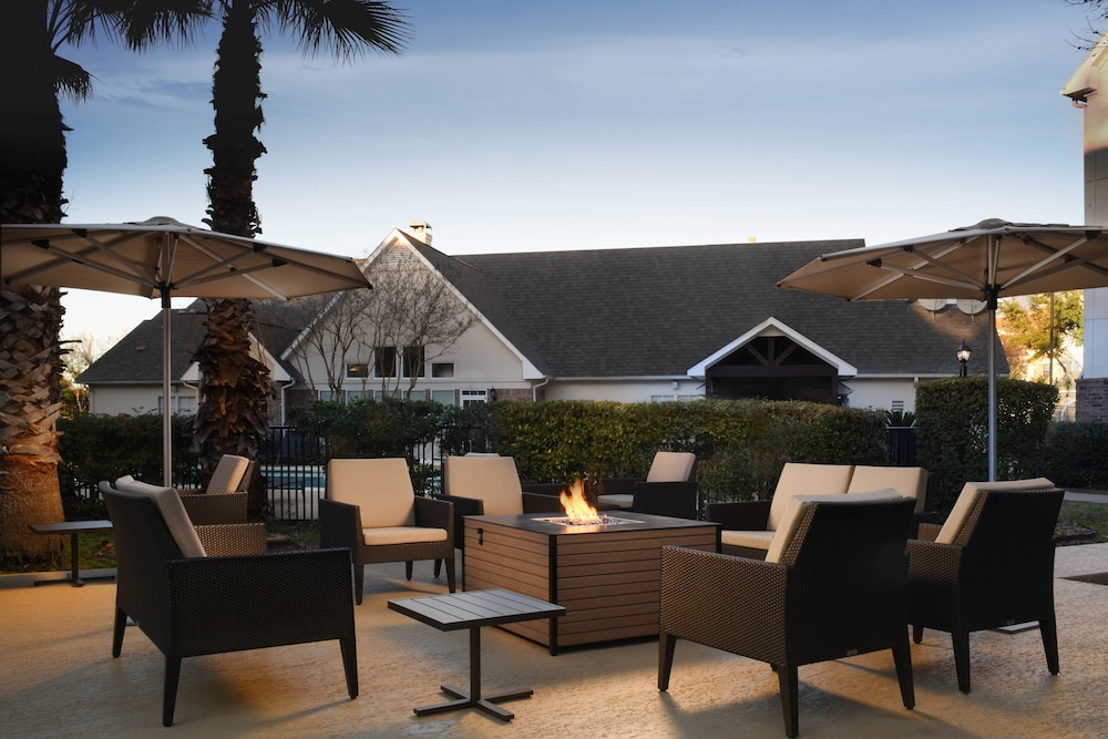 Residence Inn by Marriott Houston Westchase on Westheimer 6/38