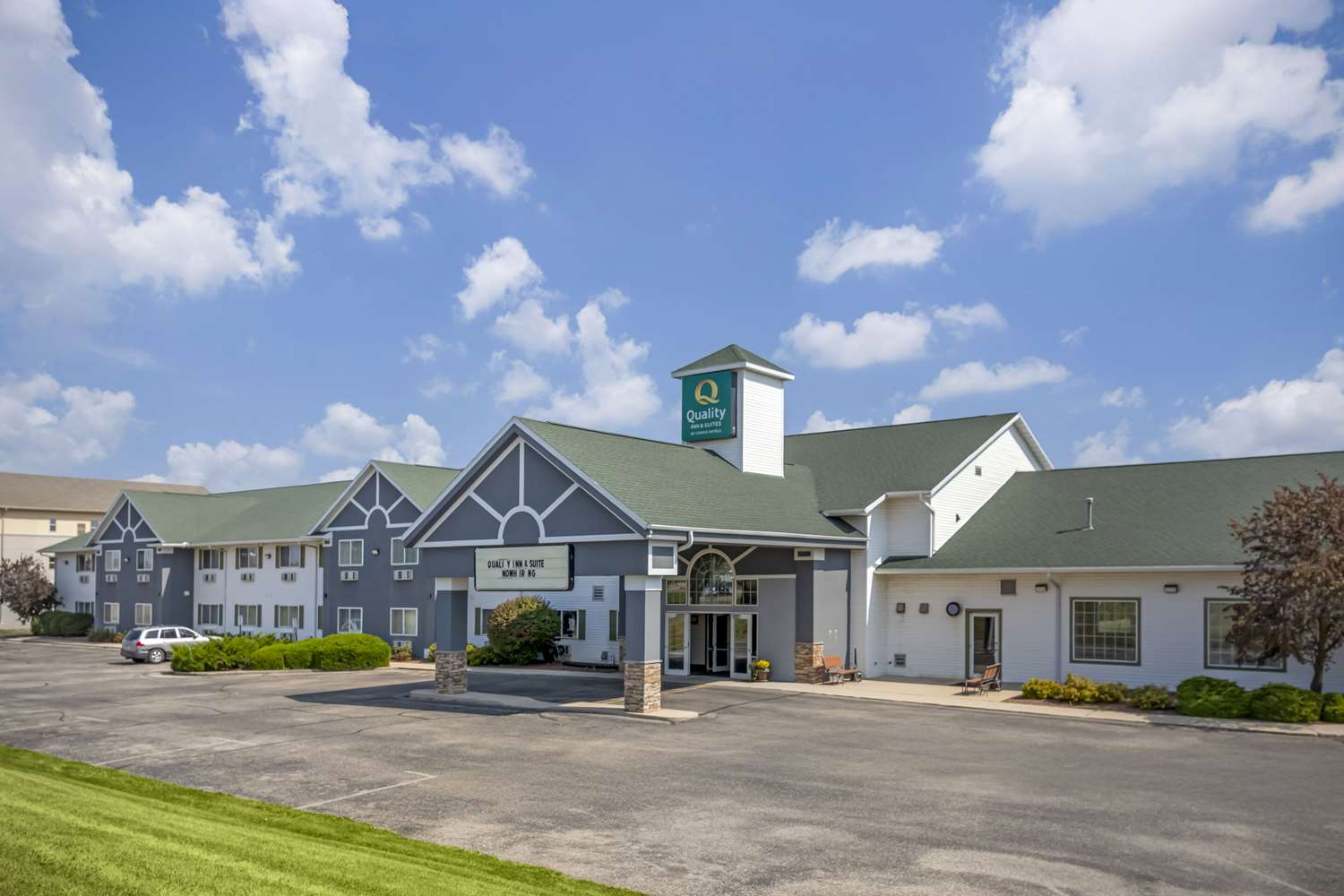 Quality Inn and Suites Stoughton Madison South 9/9