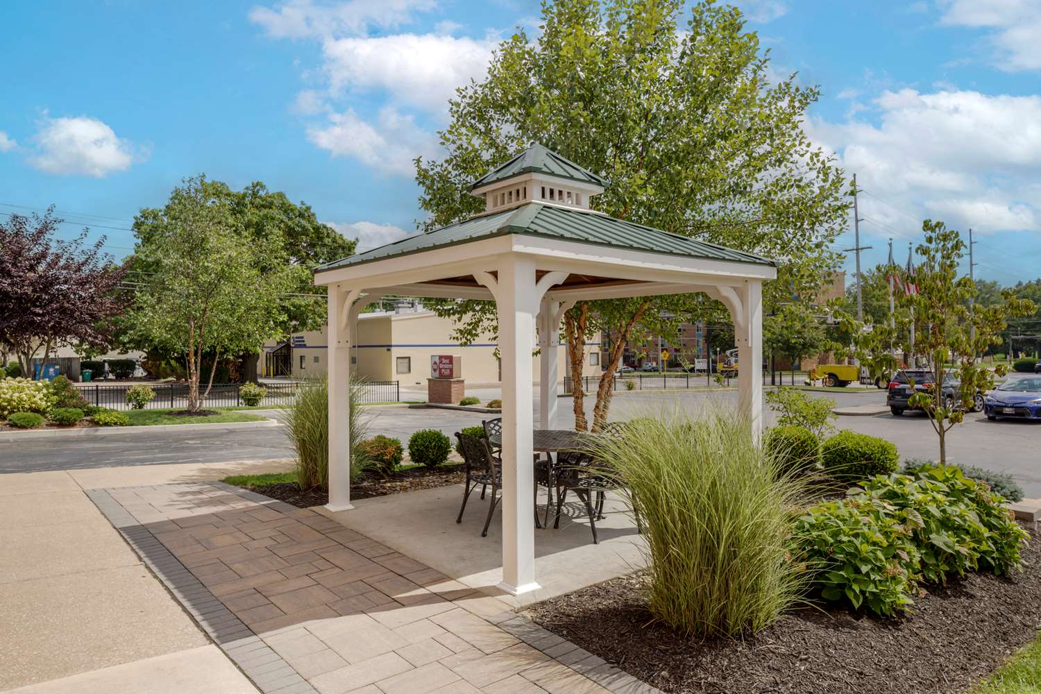 Best Western Plus Wooster Hotel & Conference Center 47/48