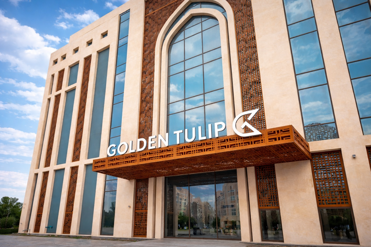 Golden Tulip Muscat The Village 1/34
