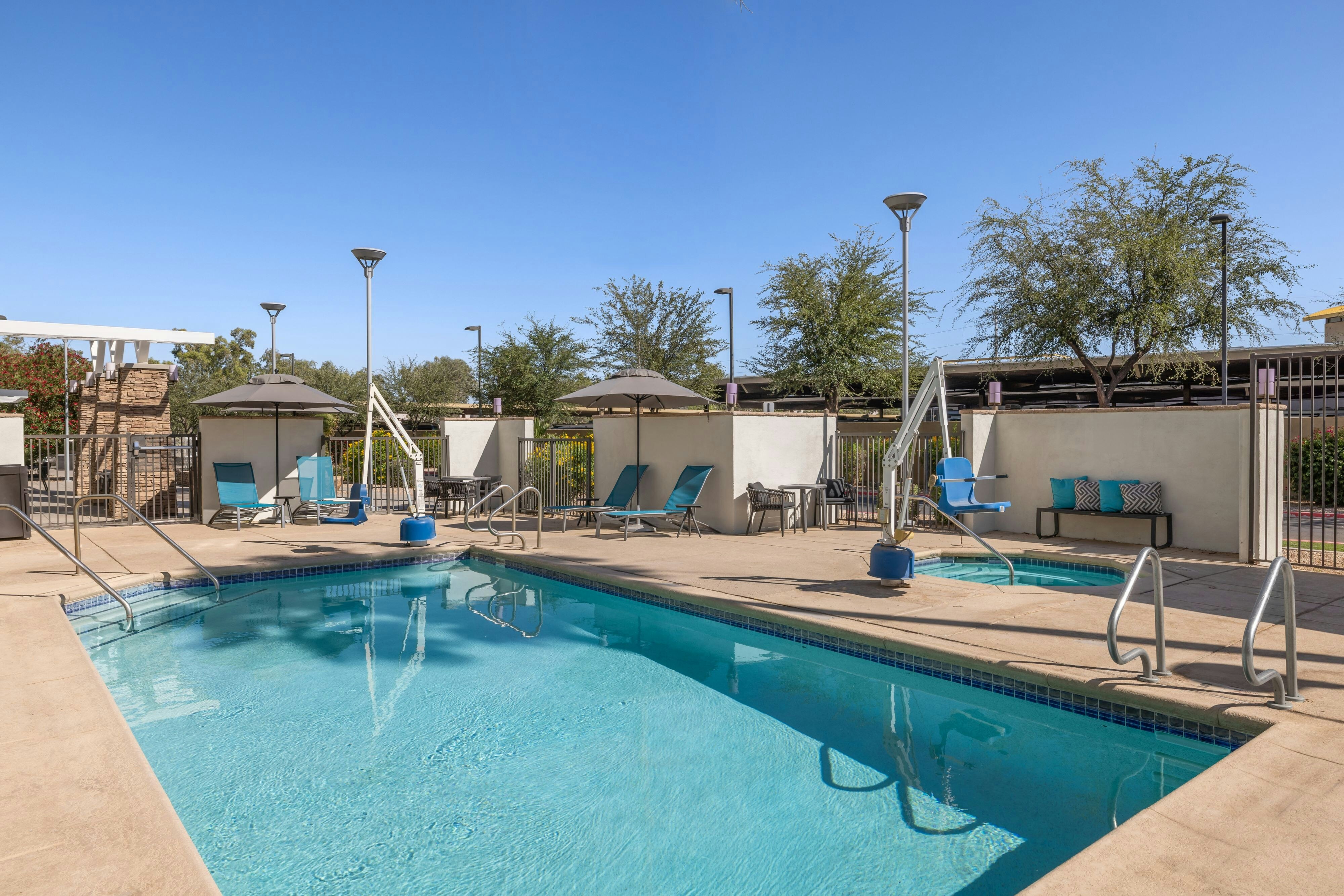 TownePlace Suites by Marriott Phoenix Goodyear 4/30