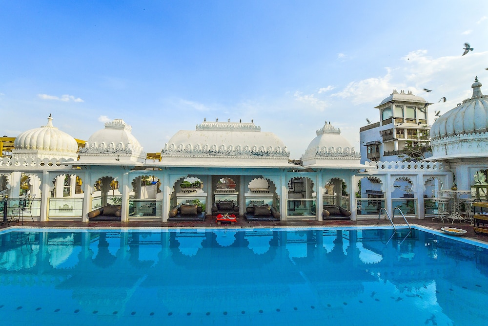 Udai Kothi 9/69