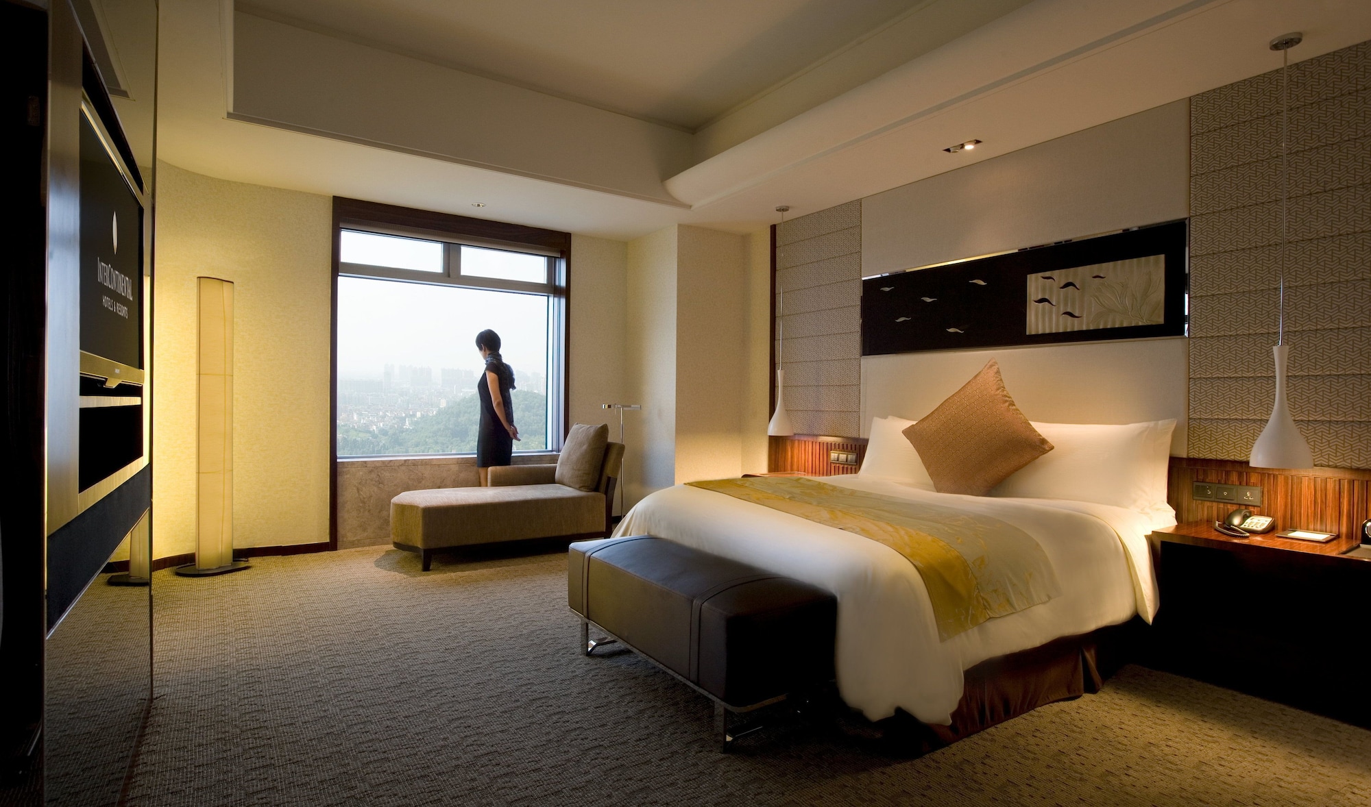 Ambassador, Suite, Single Bed