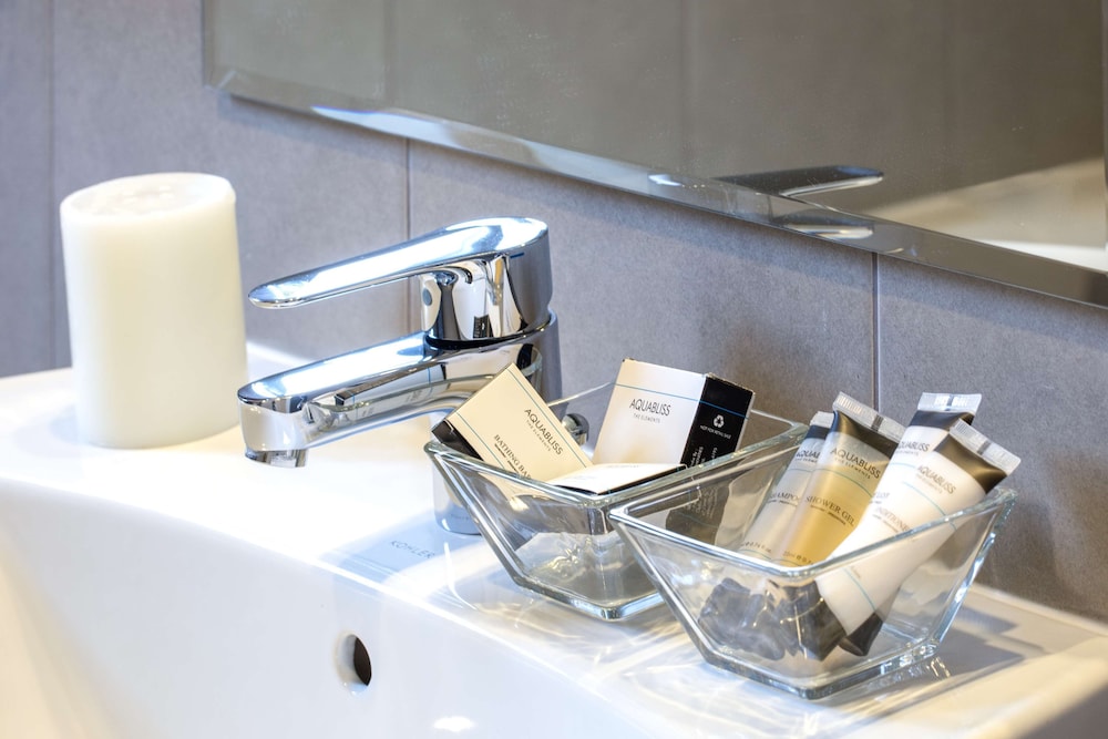 Loumage Suites Spa Seef 60/70