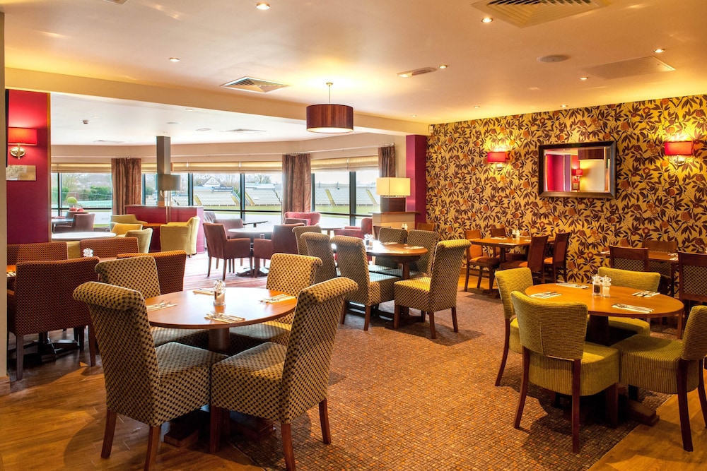 Premier Inn Worcester City Centre 38/58