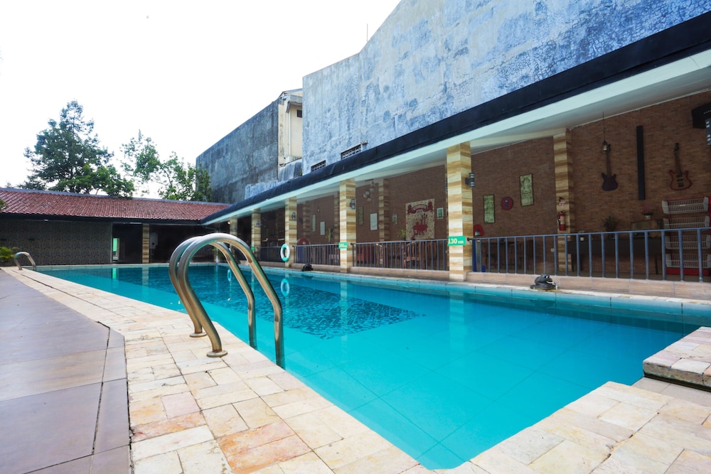 Meotel Purwokerto 22/41