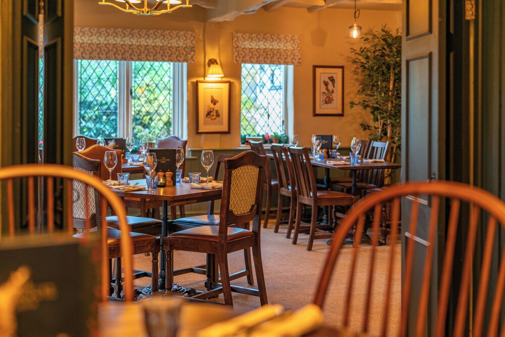 The Old House Inn 34/50
