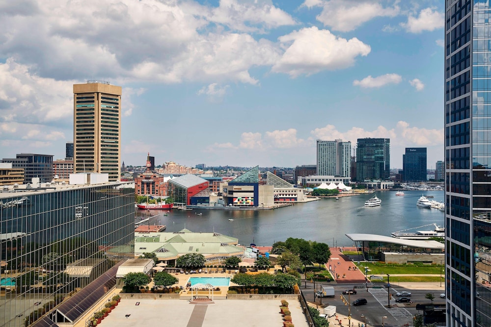 Sheraton Inner Harbor 45/50