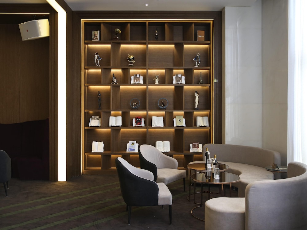Mercure Harbin Songbei 33/46