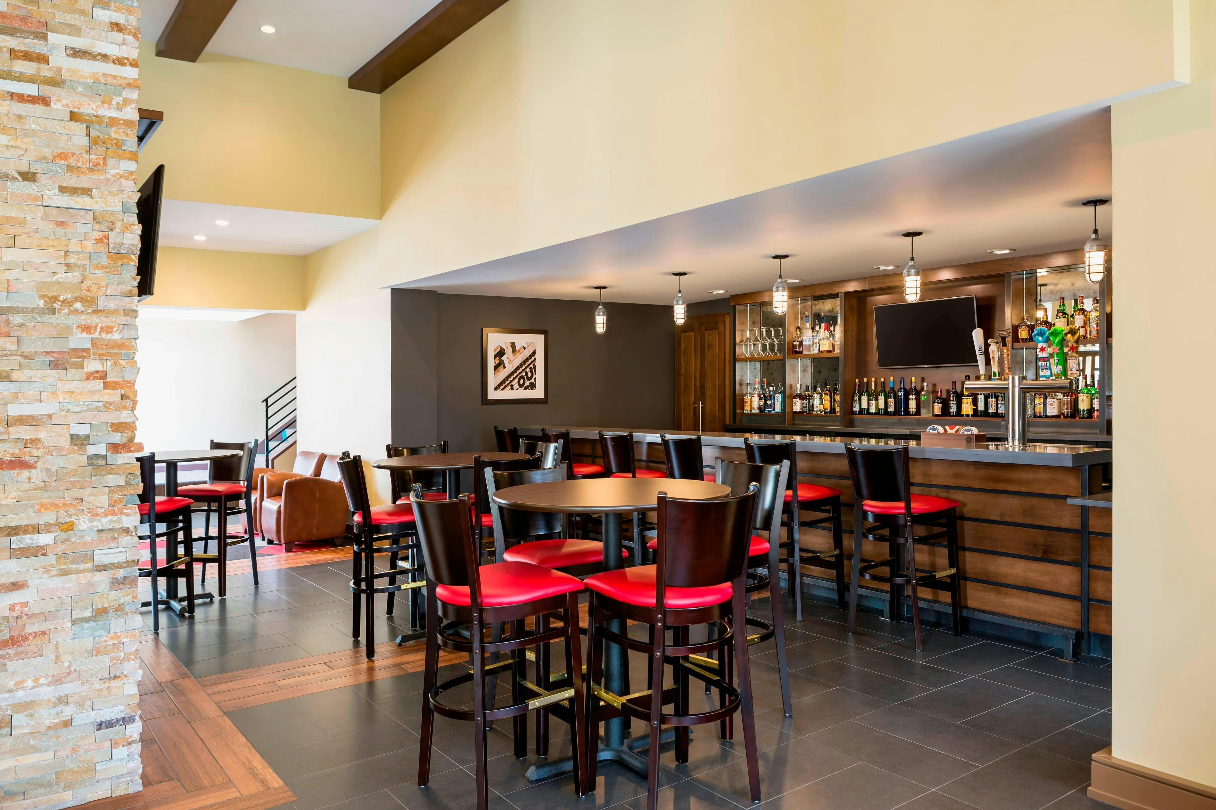 Four Points By Sheraton Buffalo Grove 15/27