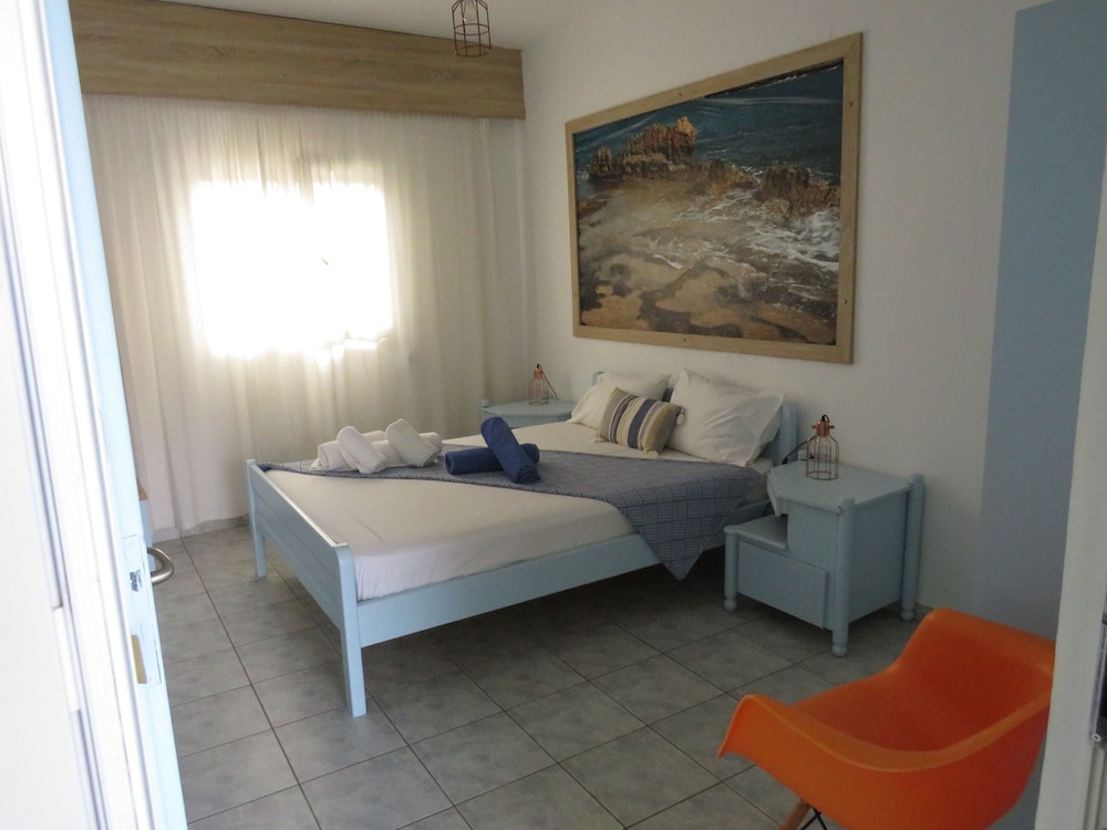 Blue Beach Villas Apartments 16/61