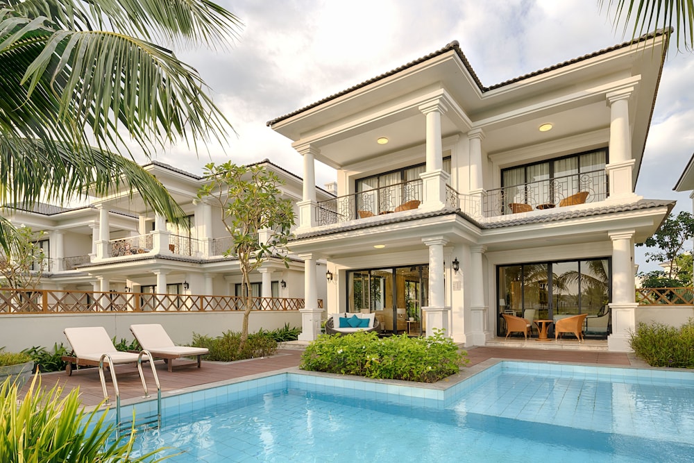 Vinpearl Discovery Wonderworld Phu Quoc in PHU QUOC