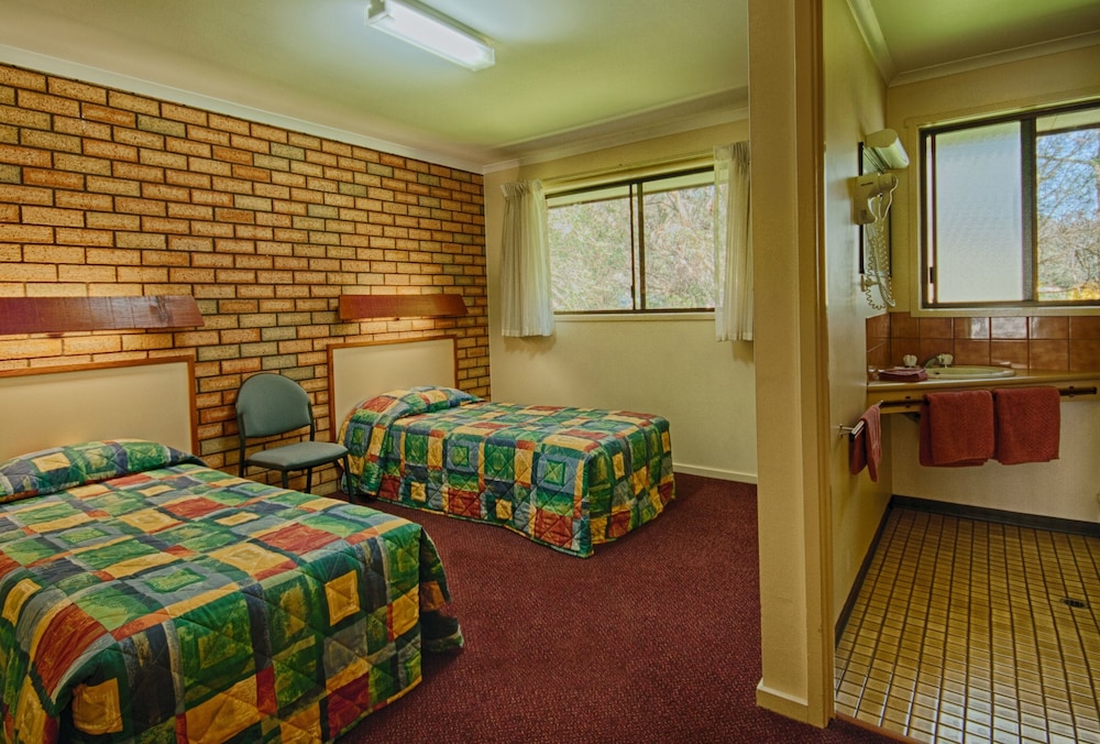 Pinnacle Holiday Lodge 16/52