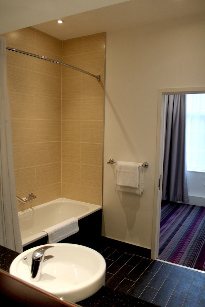 غرفة قياسية بسرير مزدوج لذوي الإعاقة، Holiday Inn Darlington - A1 Scotch Corner 3/4