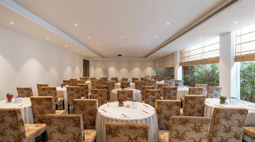 Tatsaraasa Resort and Spa Udaipur 19/40