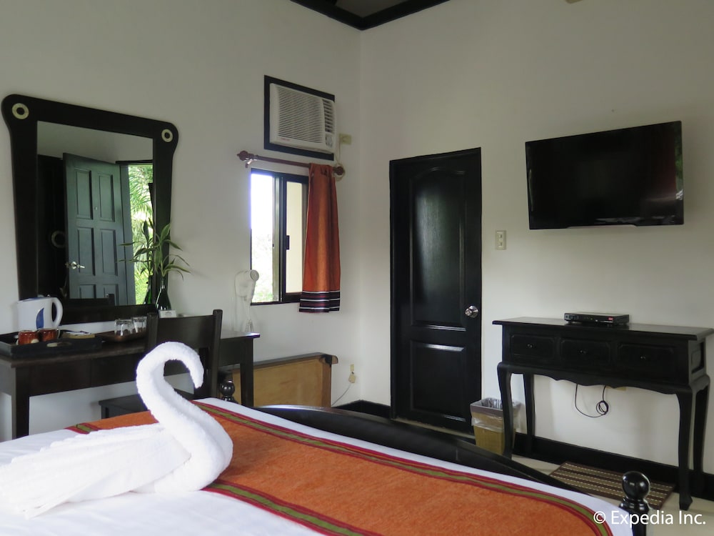 Nurture Wellness Village 30/70