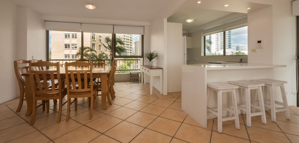 Norfolk Luxury Beachfront Apartments 59/74