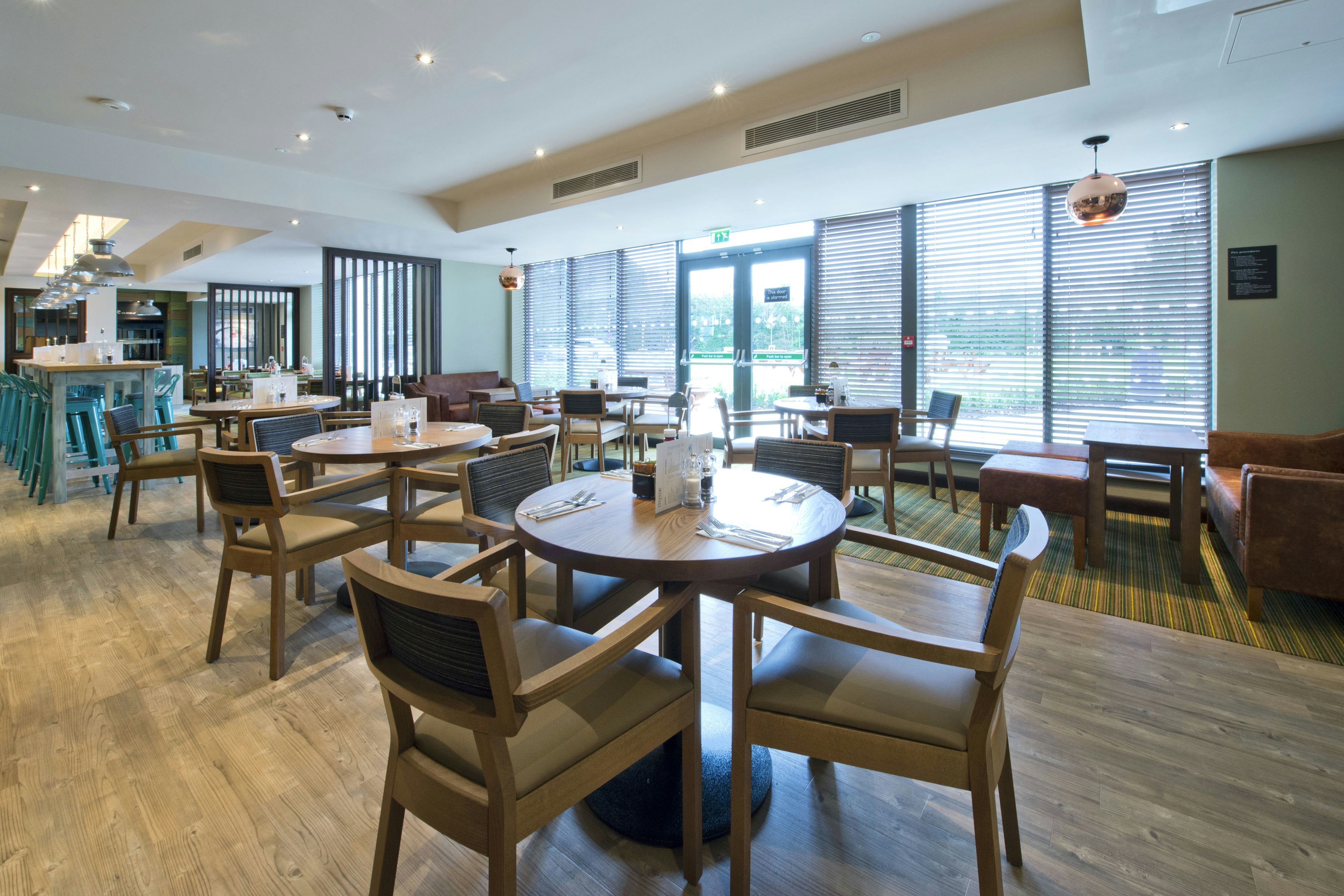 Premier Inn Newbury Town Centre South (A339) 16/27