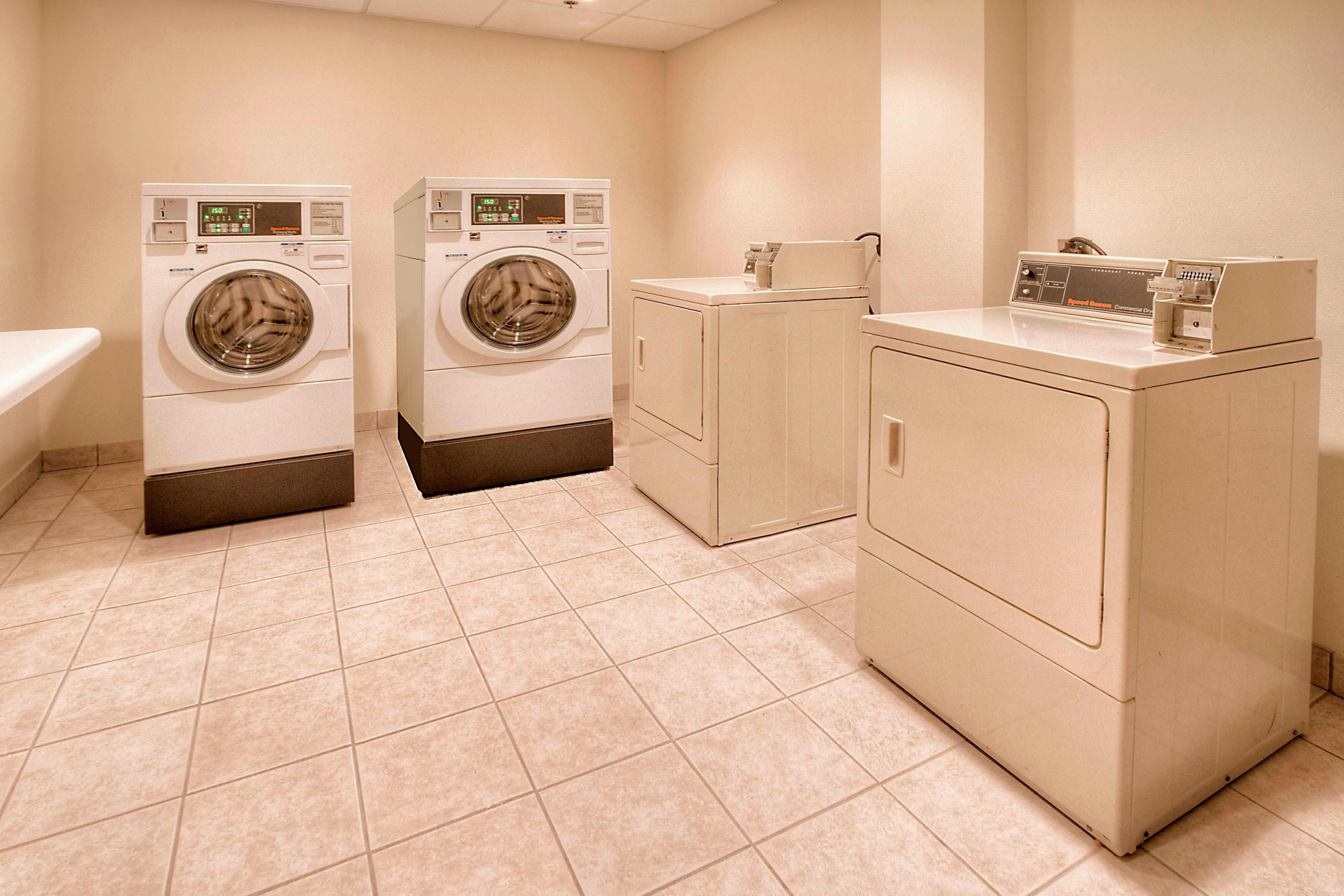 Fairfield Inn Suites By Marriott Destin 1/19
