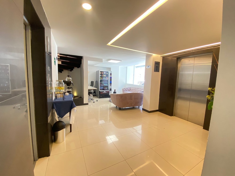 Suite Comfort Hotel 37/65