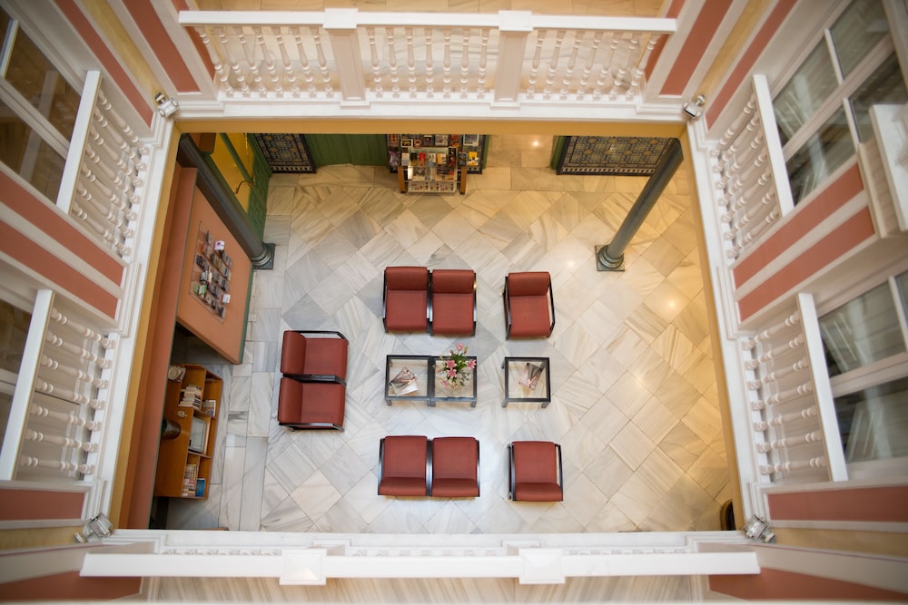 英拉特拉酒店(Hotel Inglaterra) 图片2