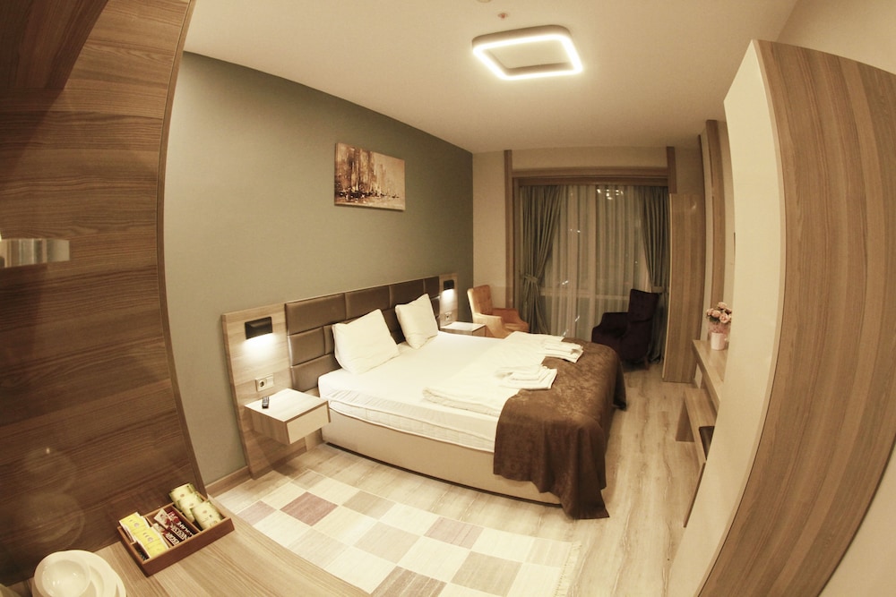 MyHouse N5 Suites 25/69