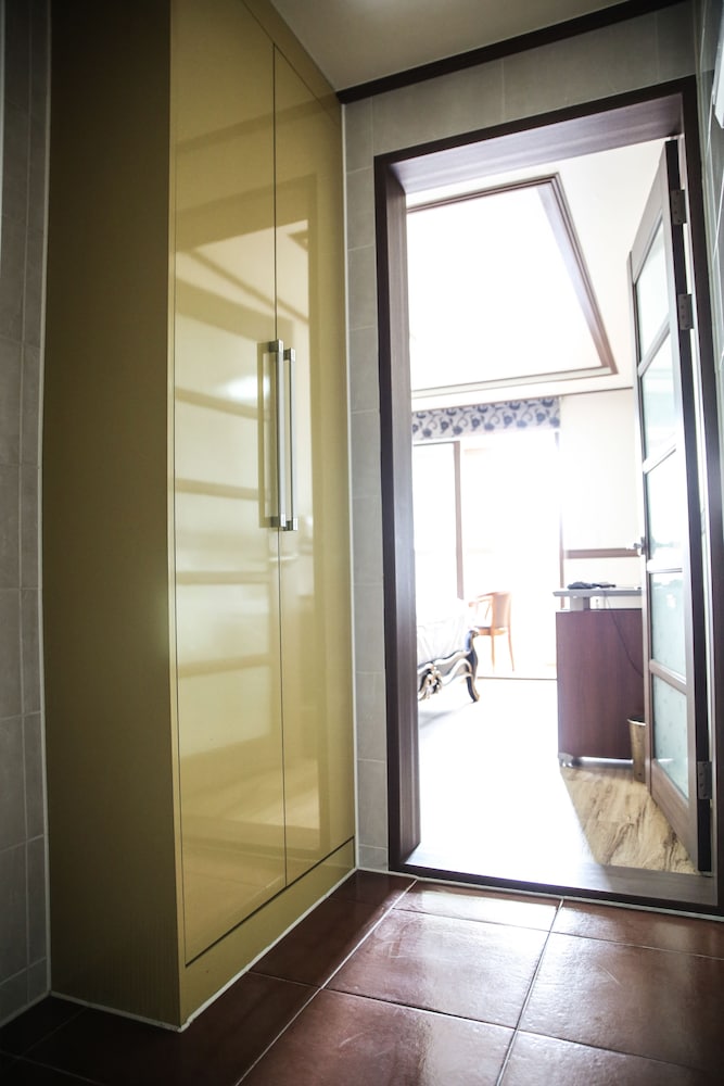 Hill Stay Hotel Residence 25/44