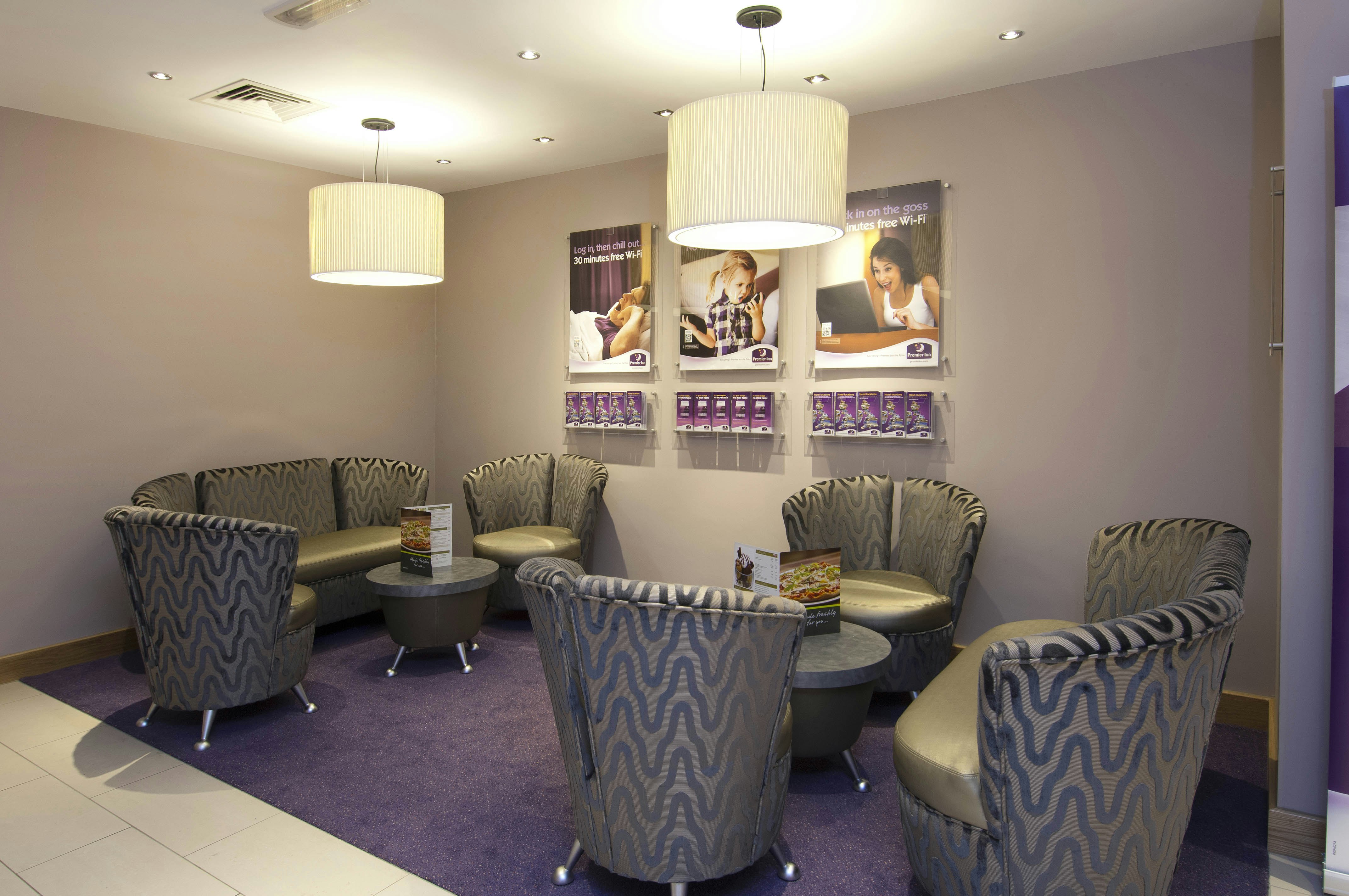 Premier Inn Solihull Town Centre 24/33