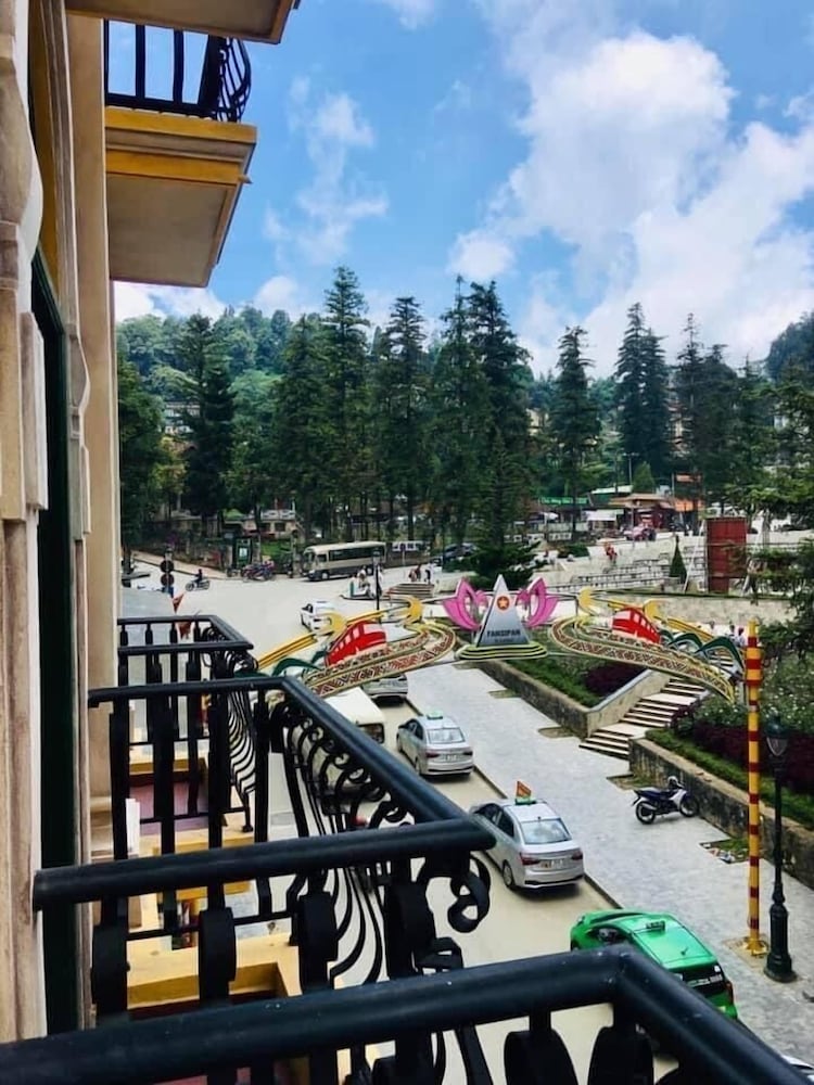 Sapa Centre Hotel 48/57